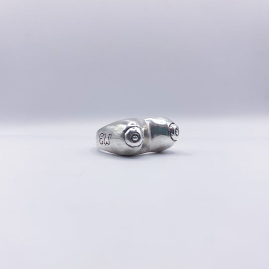 Boobie Ring
