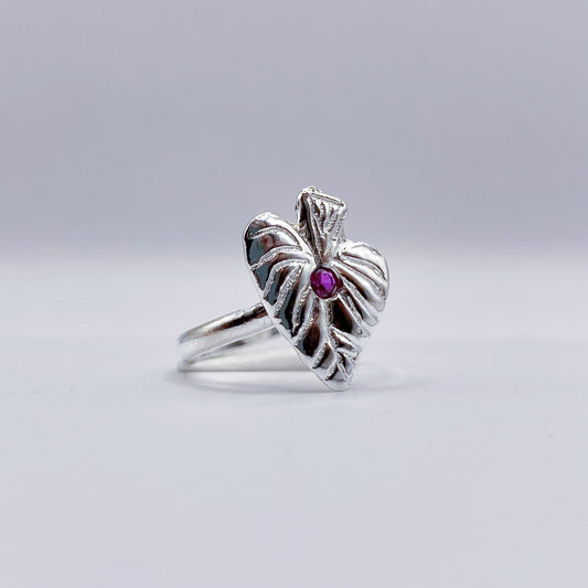 Lines Heart Ring